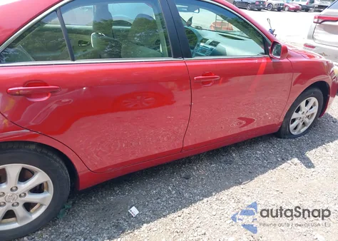 2010 Toyota Camry Le from USA, damaged, VIN 4T1BF3EK6AU061765